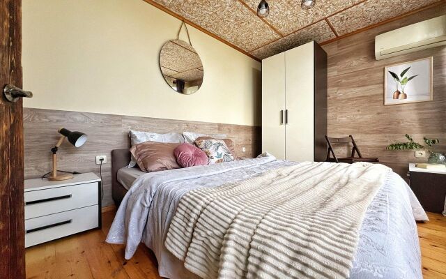 Mandarinovy Dvorik Private House