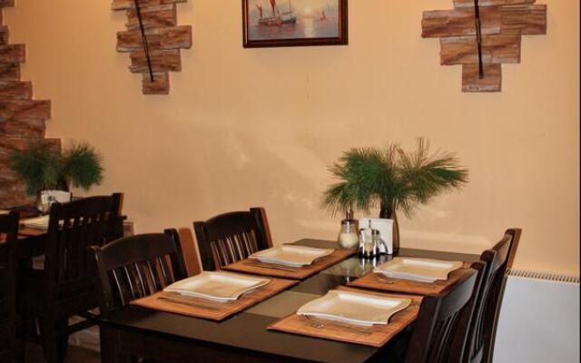 Kedr Hotel