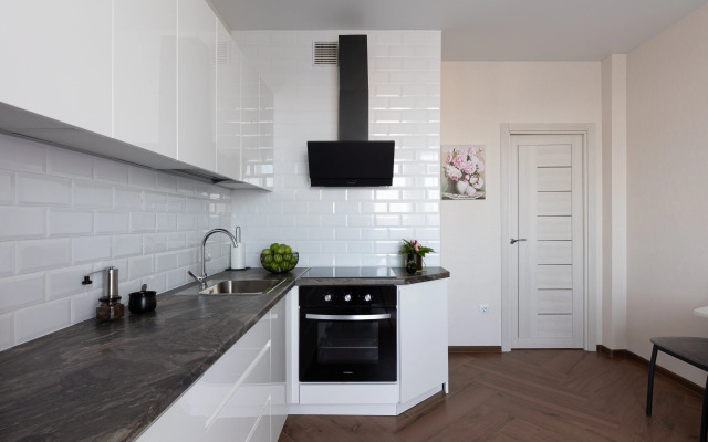 Апартаменты SunSet на  Маршала Баграмяна