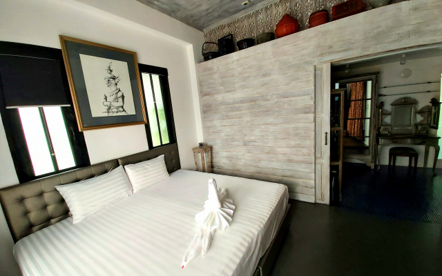 Sea Cave Villa