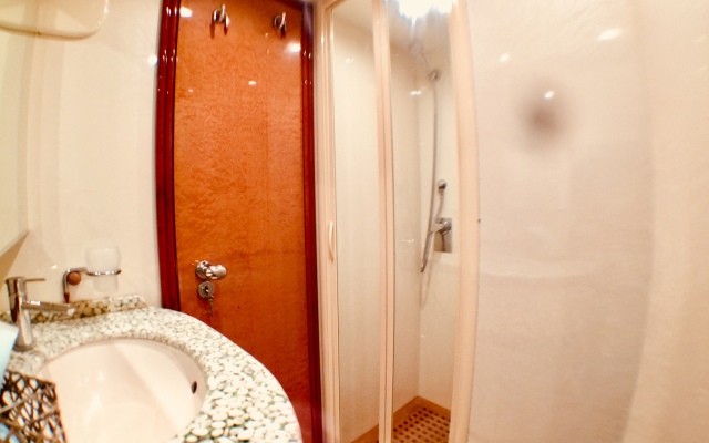 Sanremo Luxury Boat & Breakfast Mini-Hotel