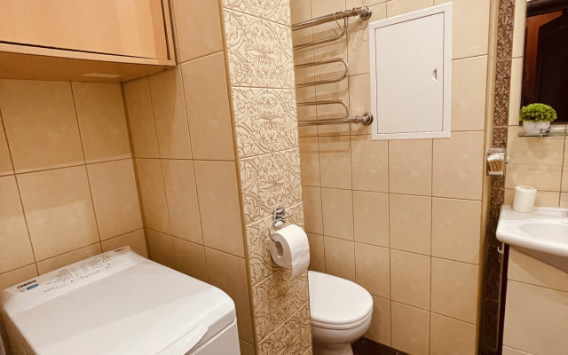 Uyutnaya Odnushka Okolo Vody I Parka Flat