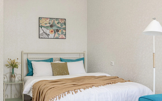 Апартаменты однокомнатные на ул.Бурнаковской 81, м.Сова-Дом