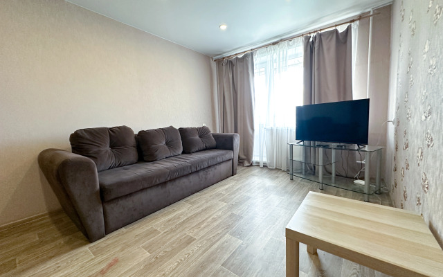 Квартира Двухкомнатная Южное Шоссе 33