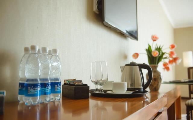 Damas International Hotel (by Travel Agency)