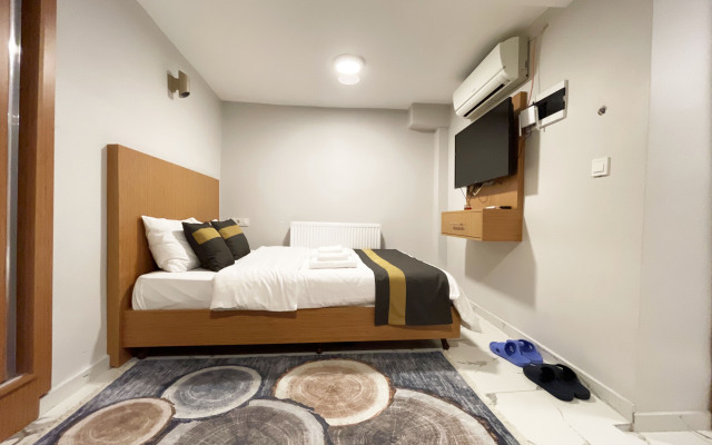 Апартаменты City Center Serenity: Stylish Studios