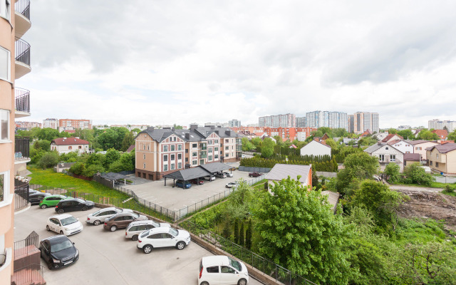 Zhivi Legko Na YUriya Gagarina Flat