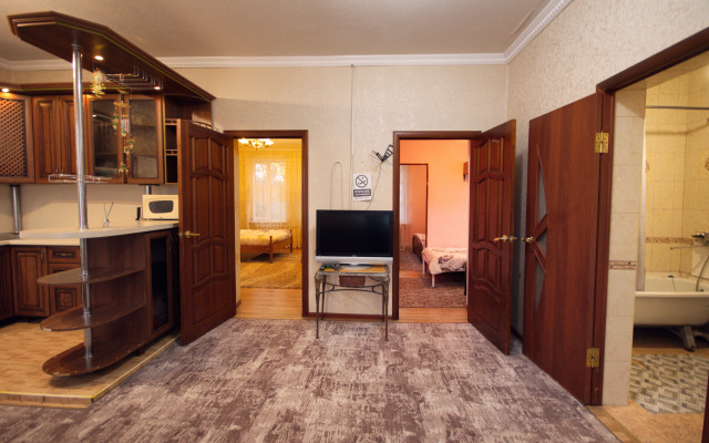 Частный дом по улице Арбата