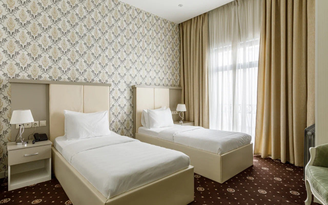 Brosko Moscow Hotel