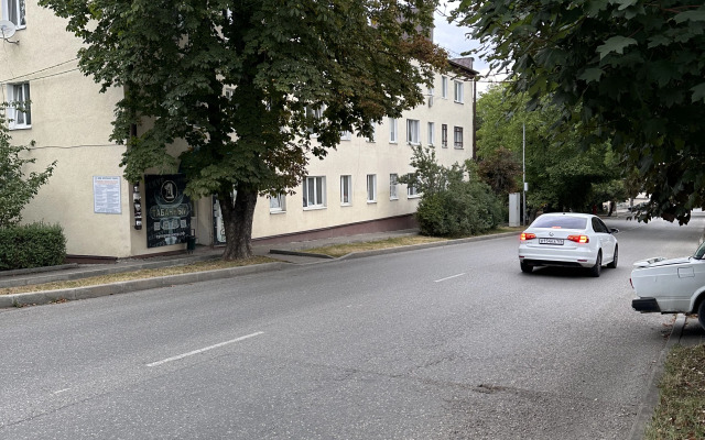 Квартира 2-х Комнатная Кисловодск Кутузова,26