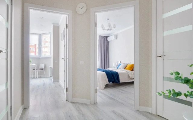 Квартира у парка Галицкого Апарт-Отелика на Героя Сарабеева