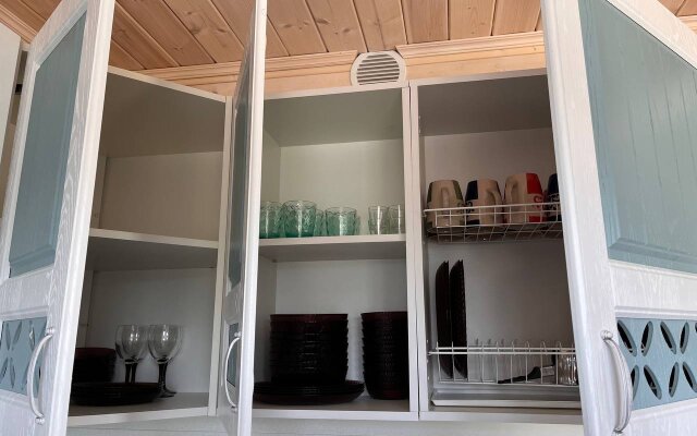 Na Beregu Ozera Private house