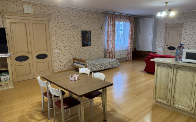 Апартаменты Дом 140 кв Мадрас