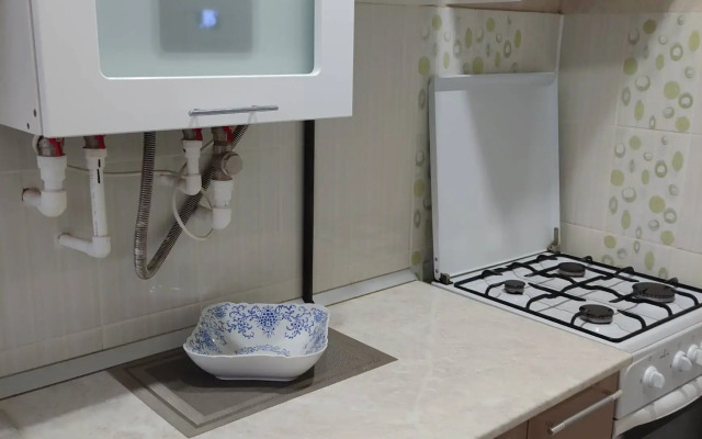 3kh Komnatnaya na Atamanskoy Flat