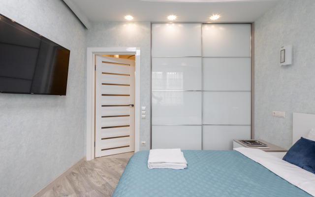 Modern S Prostornoy Kukhney Apartments