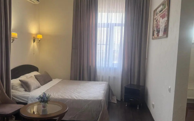 Отель Романтик