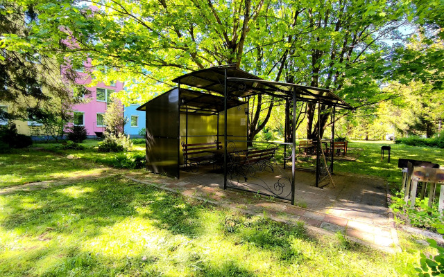 Апартаменты Двухкомнатные Зеленый Двор Беседка Центр