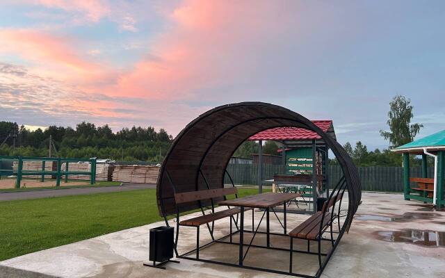 Отель Зеленая Долина