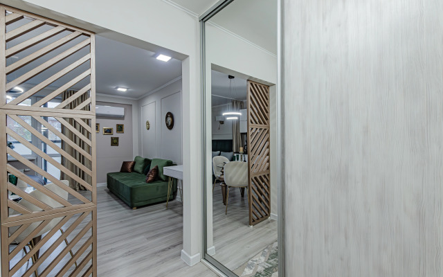 Апартаменты Дизайнерская Студия на Галеева 8а к2