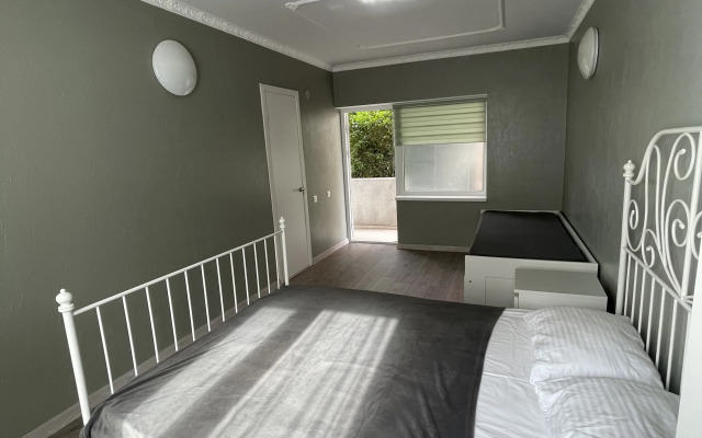 Viktor I Ya Guest House