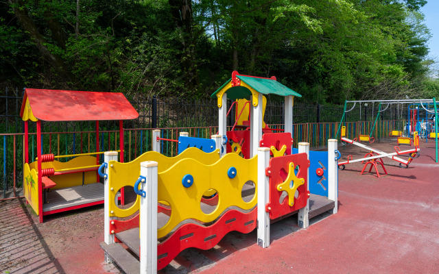 Апартаменты 15 Студия с бассейном и видом на горы