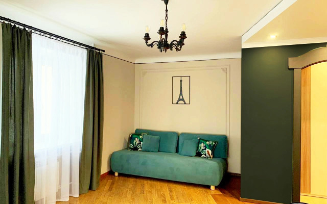 U Kremlya Flat