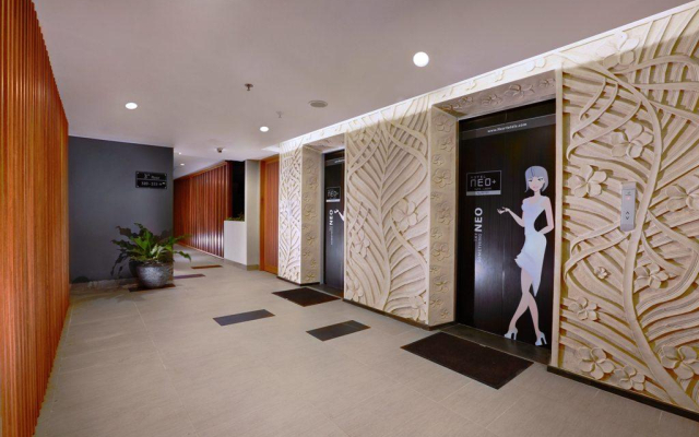 Neo+ Kuta Legian Hotel