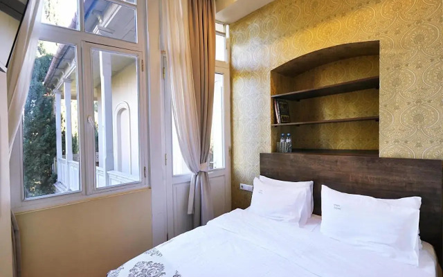 Tekla Palace Hotel