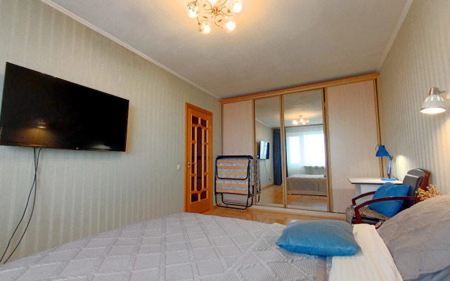 Blizko k Tsentru, 1 Kraevoy, Serdechno-Sosudistomu Tsentru Flat