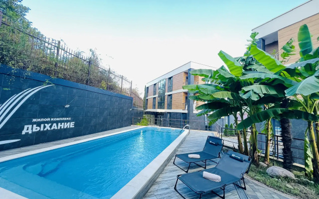 Квартира 1-комнатная квартира с дизайнерским ремонтом с бассейном