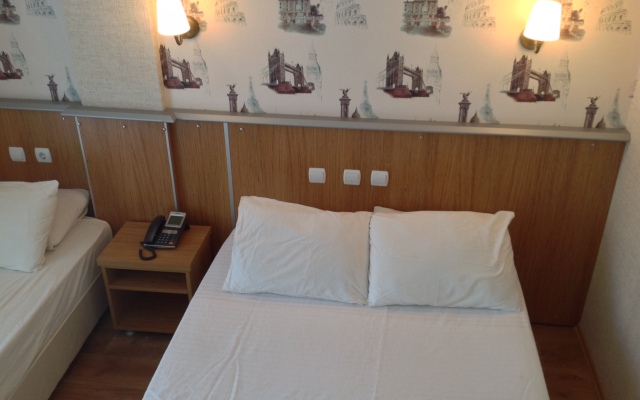 Arik Hotel
