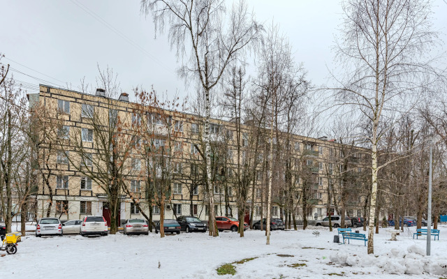 Malyutka Na Filyakh Flat