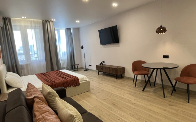 Квартира Дизайнерская Студия Напротив Роял Парка