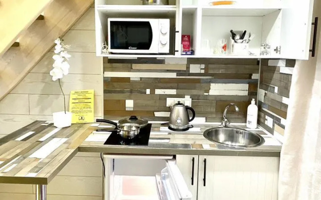 Квартира Двухуровневая студия рядом с метро Селигерская