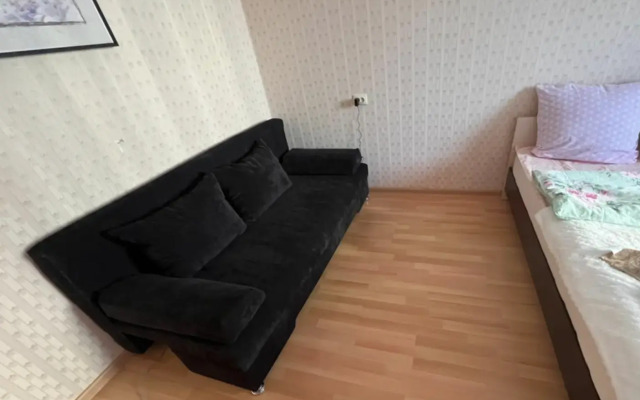 Апартаменты Гостенская 7