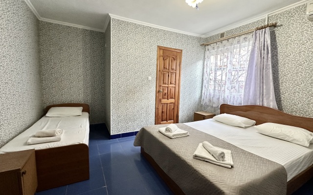 MartLen Guest House