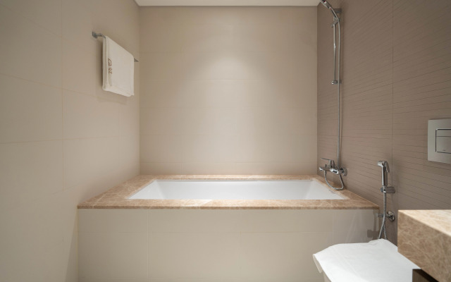 Keyrock Palm-View Luxury Stay in Grand Bleu Apartments