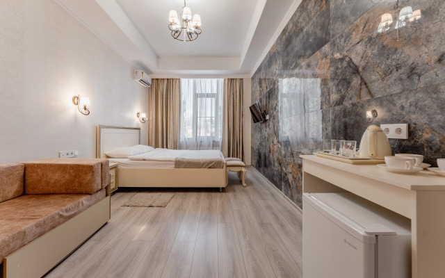 Апартаменты Один Вознесенский 1