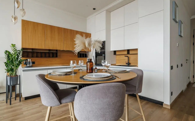 Na 1m Krasnogvardeyskom proyezde 22s1 Apartments