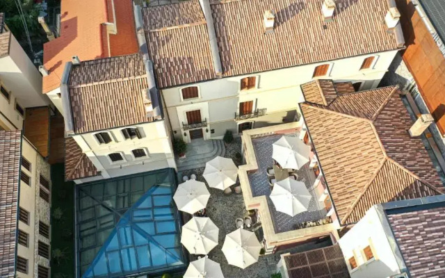 E'BEL Villa