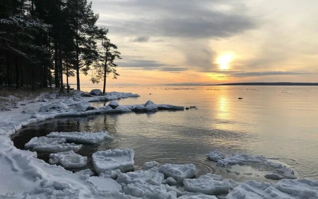 Hotel Shore of Lake Ladoga