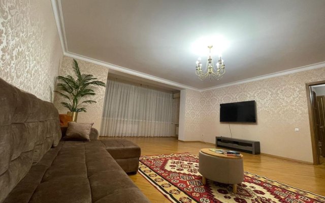 Apartamenty na Pirogova 2