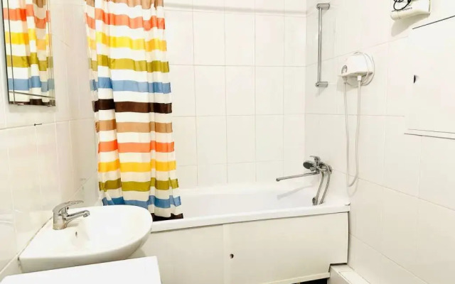 4 Pant Family House Vatutinki Apartment