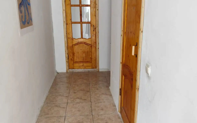 Dvukhkomnatnaya Flat