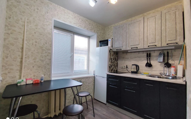 Квартира Аллея Труда 16 с Балконом