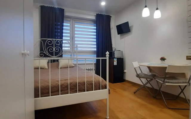 Studiya Ryadom s Metro Flat