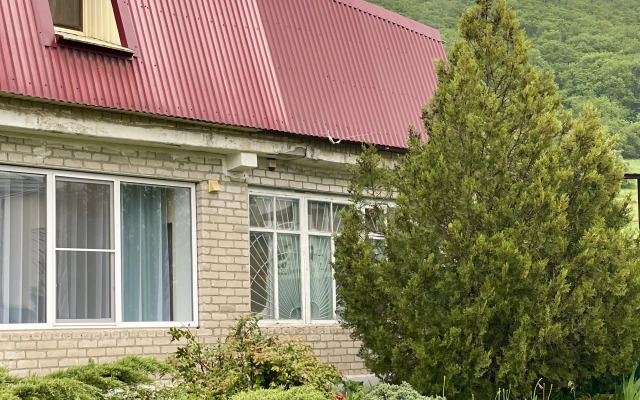 Апартаменты у горы Юца