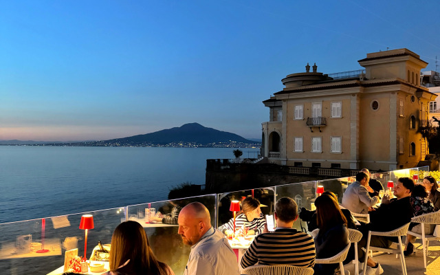 Отель Corallo Sorrento