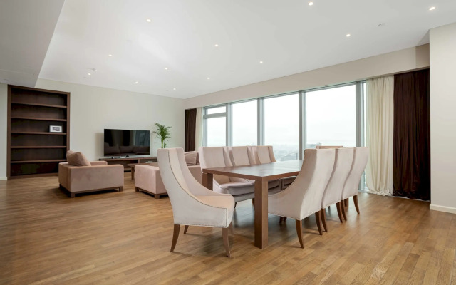 Moskva Siti Global uglovoy vid 54 etazh 3 komnaty Apartments