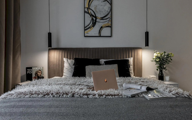 Ye. Studiya Dmitrovskiy Park Flat